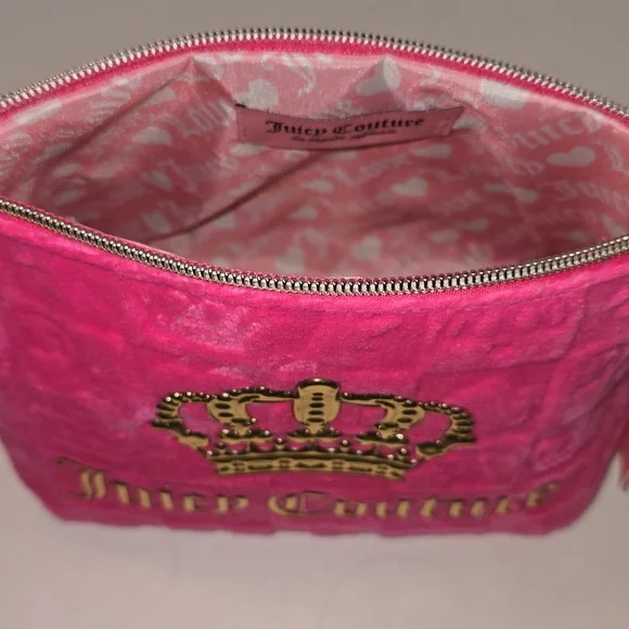 Juicy Couture Pink Cosmetic Bag - Picture 8 of 10